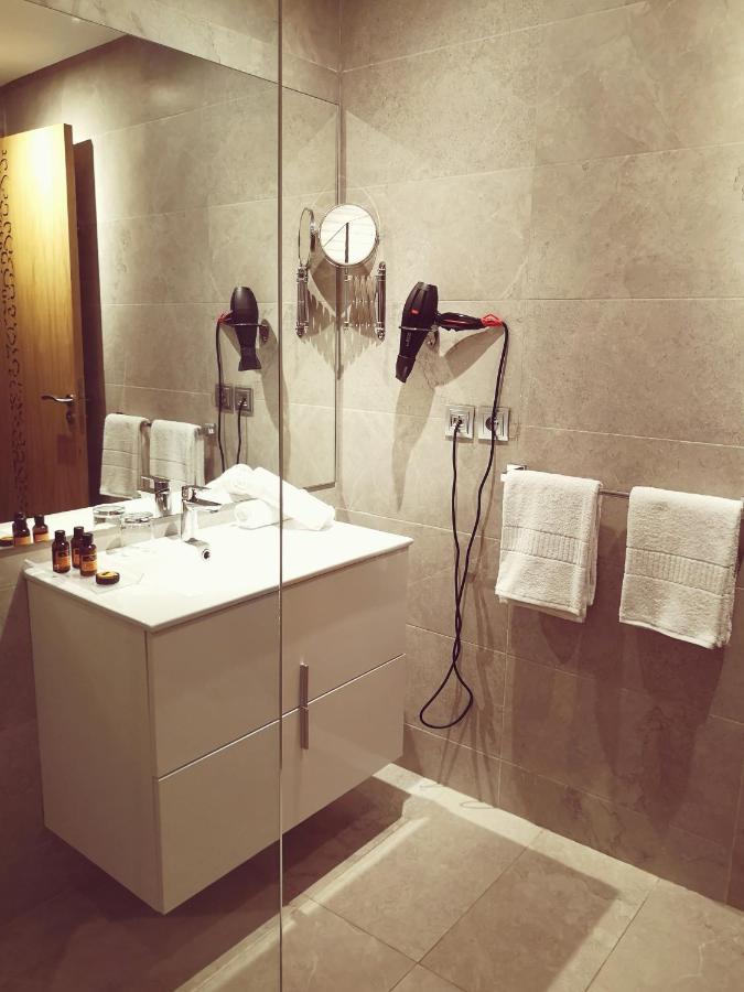 Mid Town Hotel Καζαμπλάνκα Εξωτερικό φωτογραφία